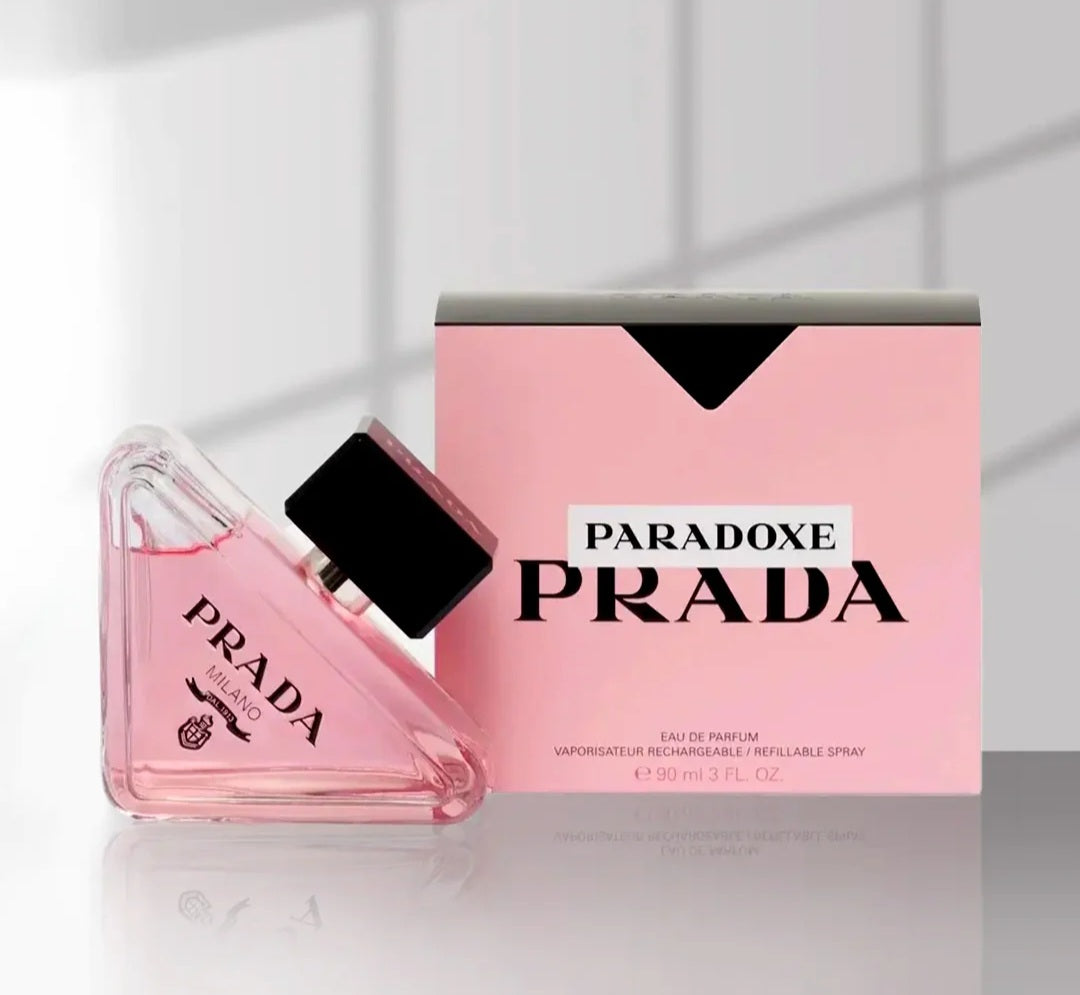 PRADA Paradoxe